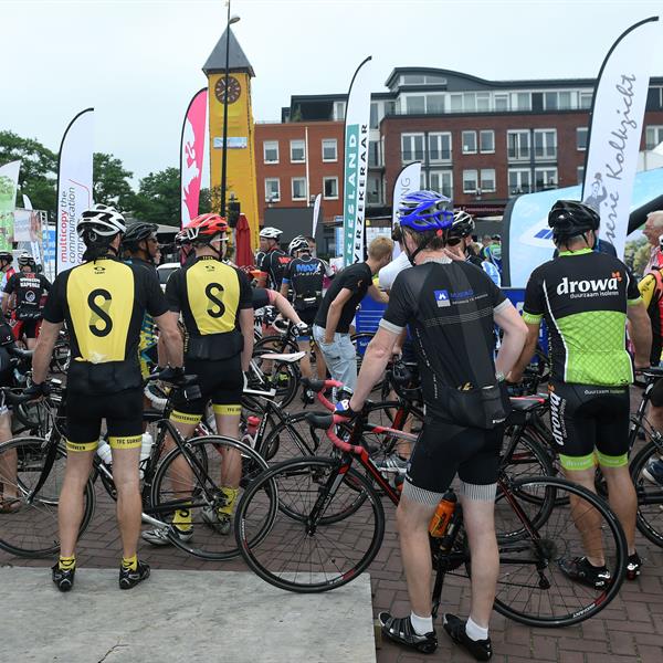 11e Pieter Weening Classic 2016 (album 1) | Wielrennen Surhuisterveen