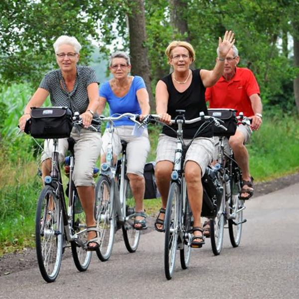 8e Pieter Weening Classic 2013 (album 3) | Wielrennen Surhuisterveen