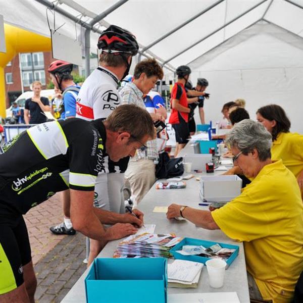 8e Pieter Weening Classic 2013 (album 3) | Wielrennen Surhuisterveen