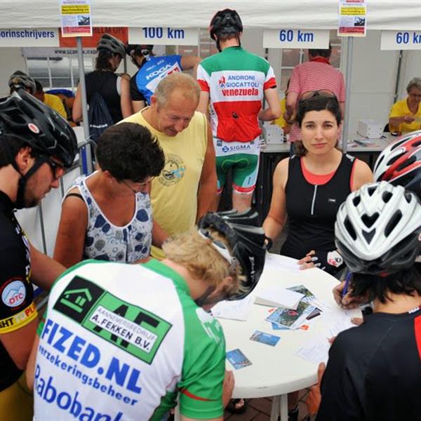 8e Pieter Weening Classic 2013 (album 3) | Wielrennen Surhuisterveen