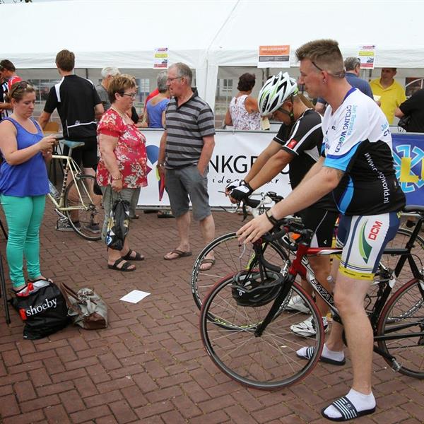 8e Pieter Weening Classic 2013 | Wielrennen Surhuisterveen