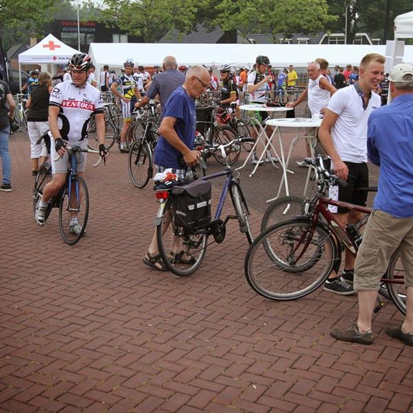 8e Pieter Weening Classic 2013 | Wielrennen Surhuisterveen