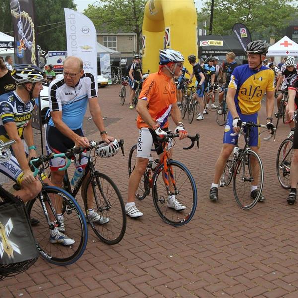 8e Pieter Weening Classic 2013 | Wielrennen Surhuisterveen