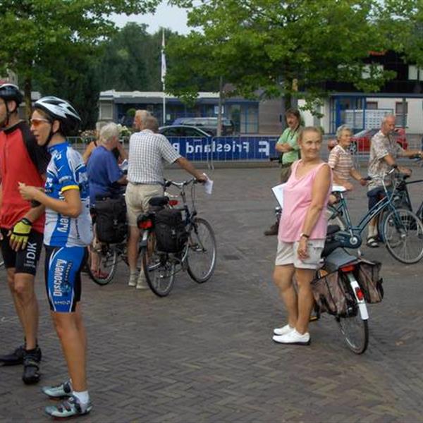 1e Pieter Weening Classic 2006 | Wielrennen Surhuisterveen