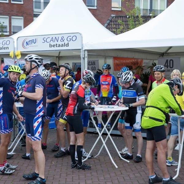 12e Pieter Weening Classic 2017 (foto's AWFoto.nl) | Wielrennen Surhuisterveen