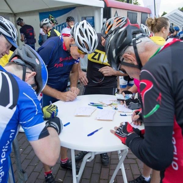 12e Pieter Weening Classic 2017 (foto's AWFoto.nl) | Wielrennen Surhuisterveen