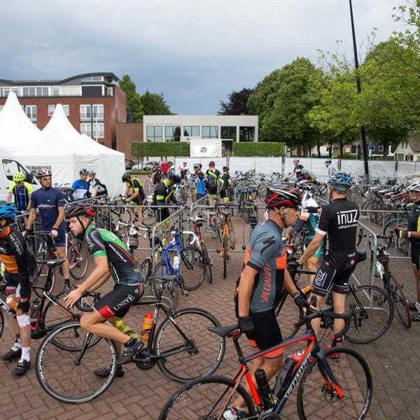 12e Pieter Weening Classic 2017 (foto's AWFoto.nl) | Wielrennen Surhuisterveen