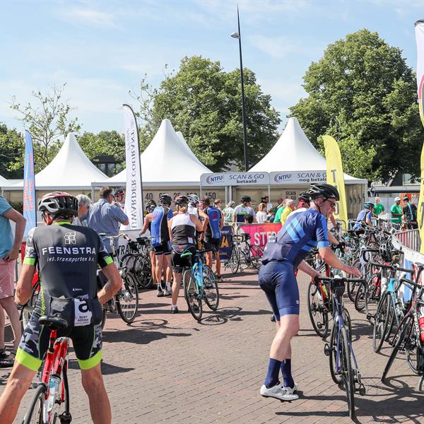 14e Pieter Weening Classic 2019 (foto's AWE Fotografie) | Wielrennen Surhuisterveen