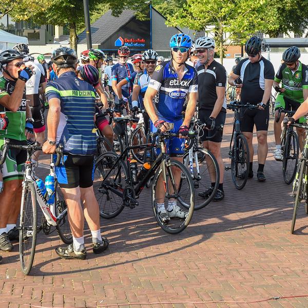 13e Pieter Weening Classic 2018 (foto's Andre Weening) | Wielrennen Surhuisterveen