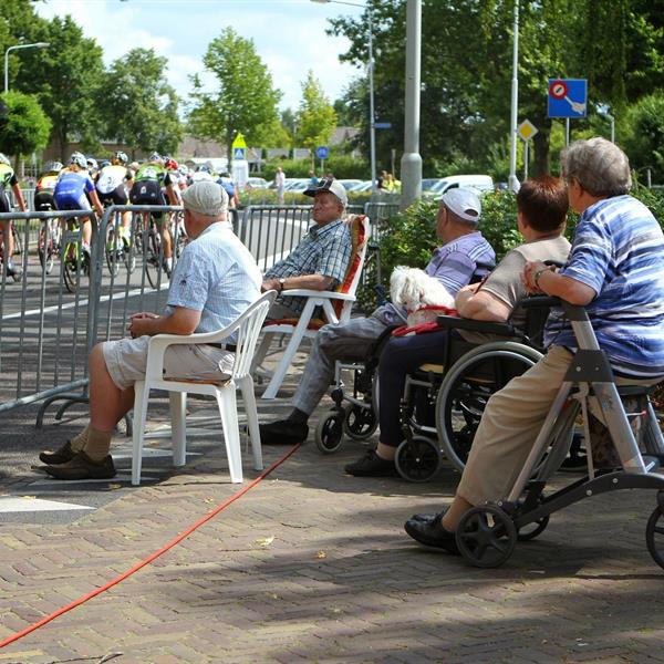 33e Profronde van Surhuisterveen 2014 - Damescriterium | Wielrennen Surhuisterveen