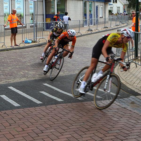 33e Profronde van Surhuisterveen 2014 - Damescriterium | Wielrennen Surhuisterveen