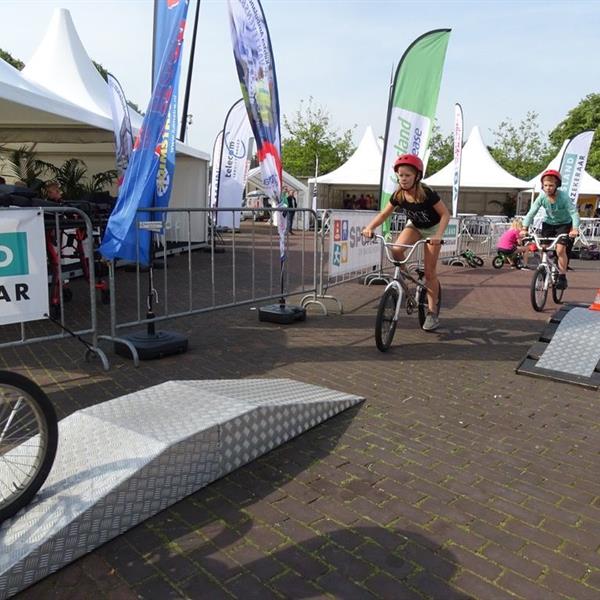 Fotoalbum Kidsday | Wielrennen Surhuisterveen