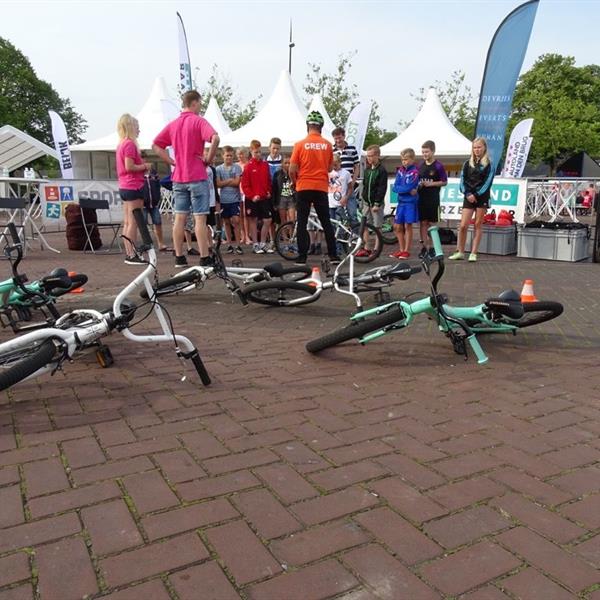 Fotoalbum Kidsday | Wielrennen Surhuisterveen