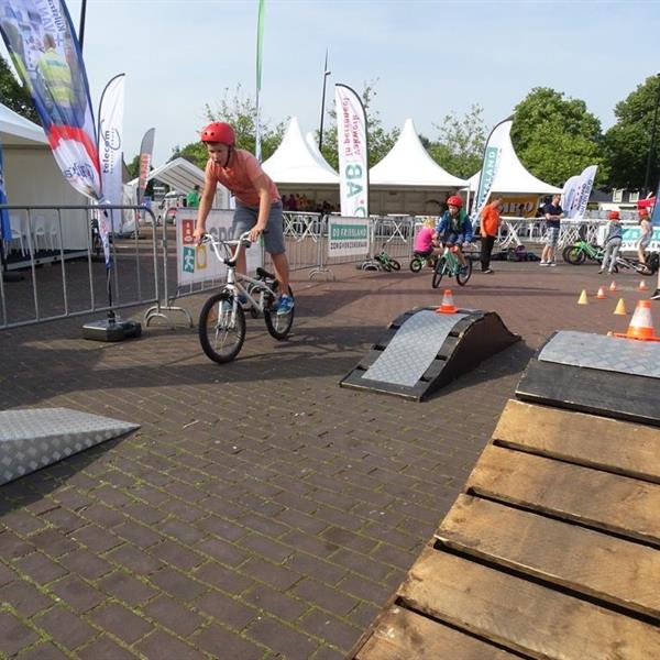 Fotoalbum Kidsday | Wielrennen Surhuisterveen