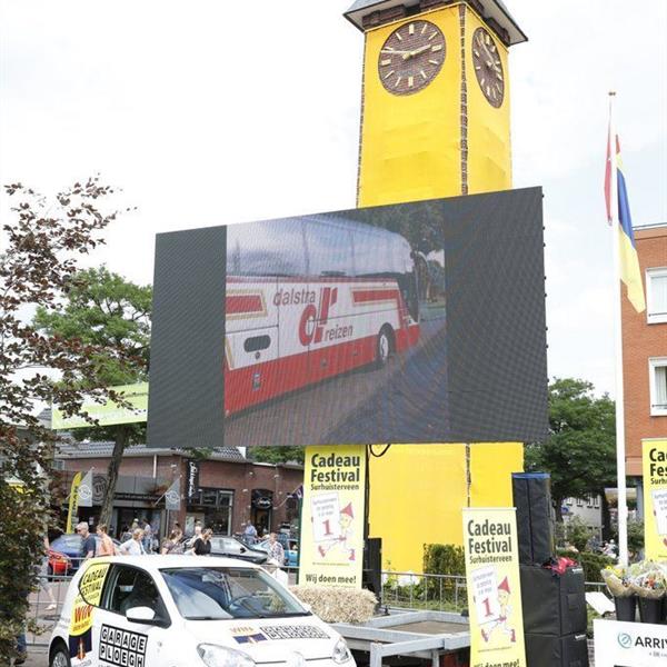 Cadeau Festival Surhuisterveen slotfeest 2017 | Wielrennen Surhuisterveen