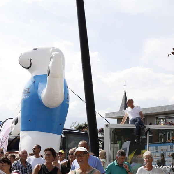 Cadeau Festival Surhuisterveen slotfeest 2017 | Wielrennen Surhuisterveen