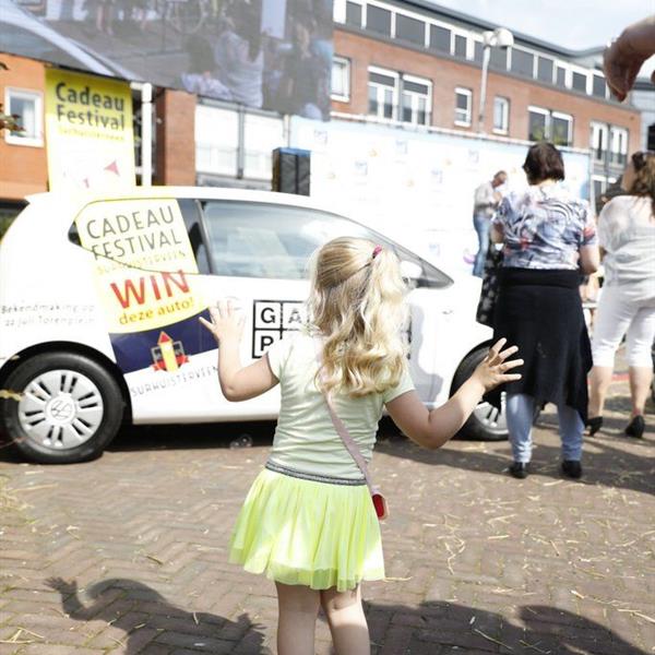 Cadeau Festival Surhuisterveen slotfeest 2017 | Wielrennen Surhuisterveen