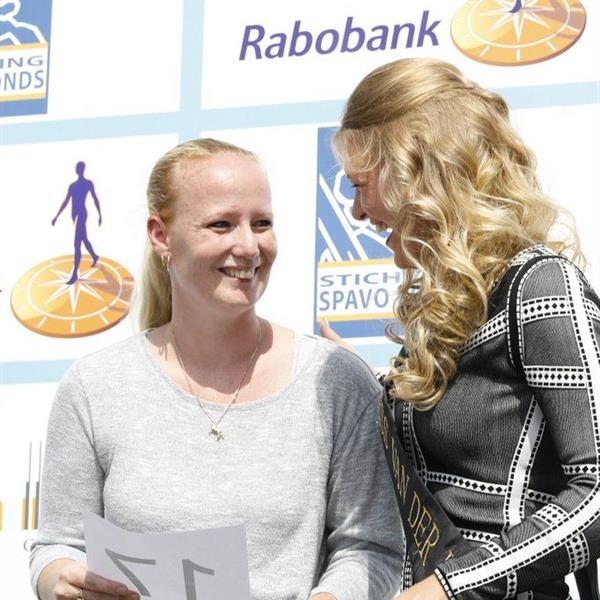 Cadeau Festival Surhuisterveen slotfeest 2017 | Wielrennen Surhuisterveen