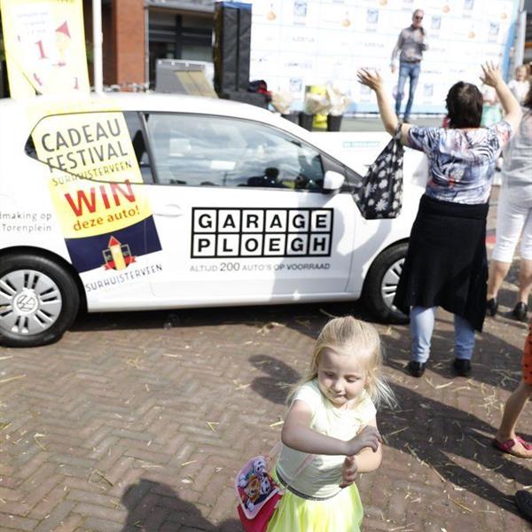 Cadeau Festival Surhuisterveen slotfeest 2017 | Wielrennen Surhuisterveen