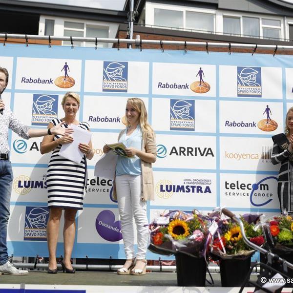 Cadeau Festival Surhuisterveen slotfeest 2017 | Wielrennen Surhuisterveen