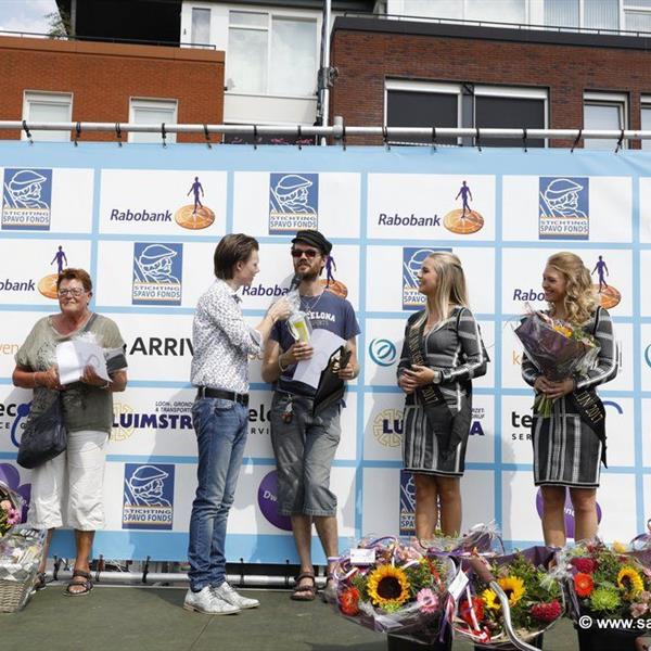 Cadeau Festival Surhuisterveen slotfeest 2017 | Wielrennen Surhuisterveen