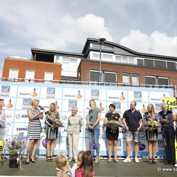 Cadeau Festival Surhuisterveen slotfeest 2017 | Wielrennen Surhuisterveen