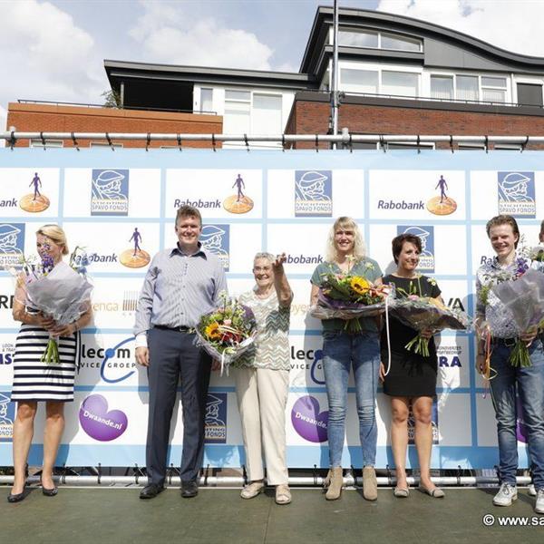 Cadeau Festival Surhuisterveen slotfeest 2017 | Wielrennen Surhuisterveen