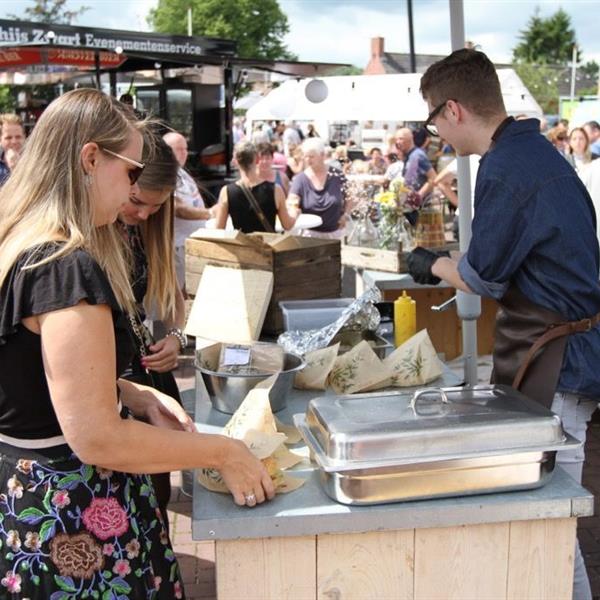 Foto's Foodfestival Surhuisterveen 2017 | Wielrennen Surhuisterveen