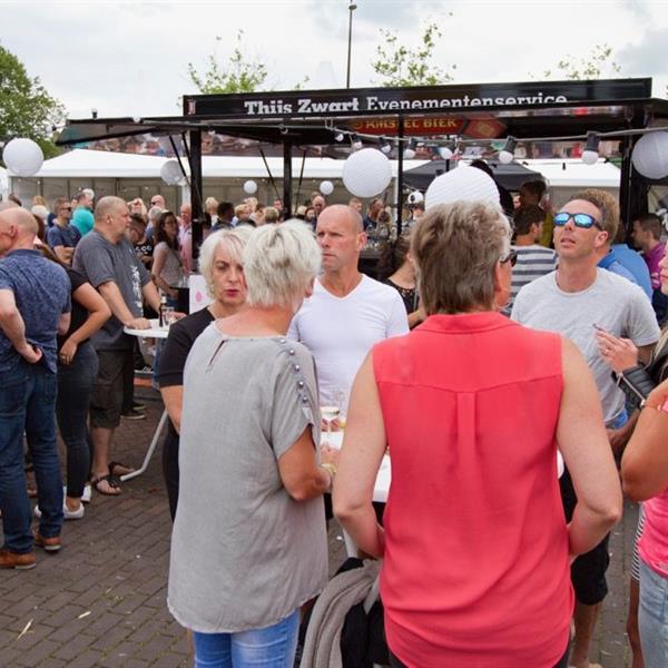 Foto's Foodfestival Surhuisterveen 2017 | Wielrennen Surhuisterveen