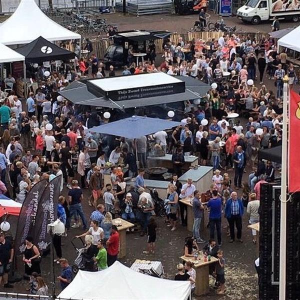 Foto's Foodfestival Surhuisterveen 2017 | Wielrennen Surhuisterveen