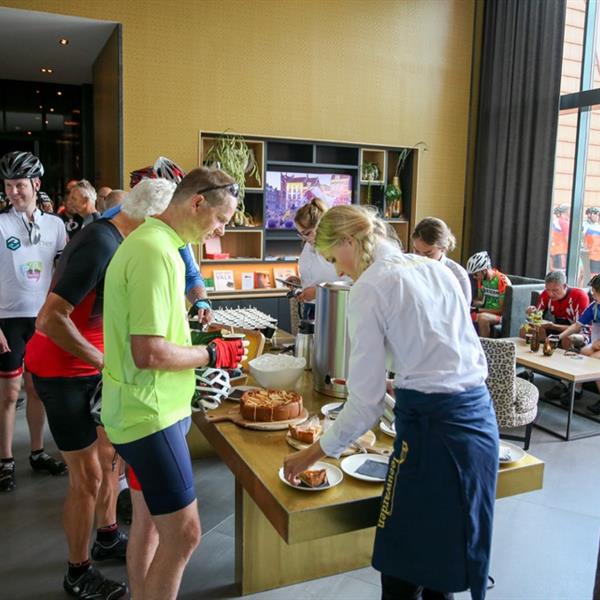 Elfwegen Fietstocht - 14 juli 2018 | Wielrennen Surhuisterveen