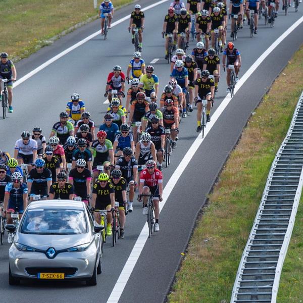 Elfwegen Fietstocht - 14 juli 2018 | Wielrennen Surhuisterveen