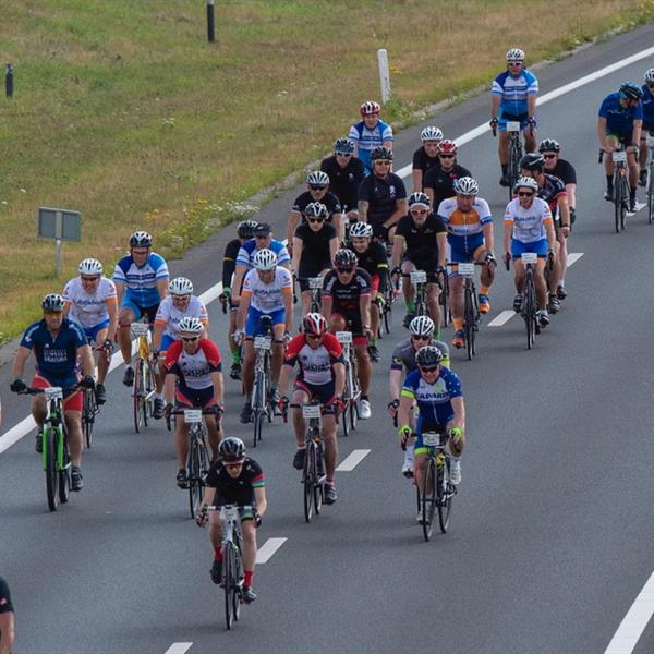 Elfwegen Fietstocht - 14 juli 2018 | Wielrennen Surhuisterveen
