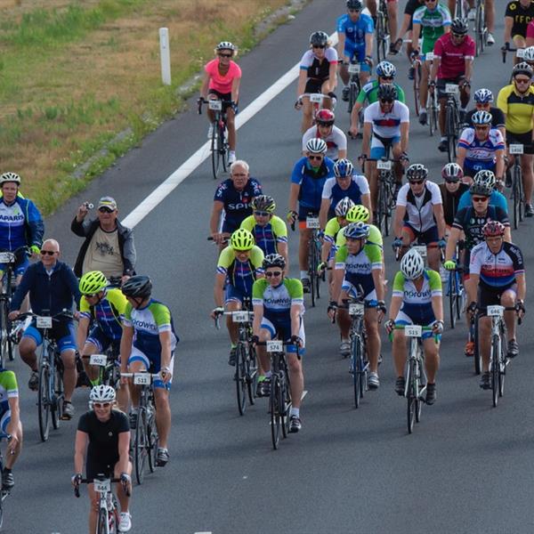 Elfwegen Fietstocht - 14 juli 2018 | Wielrennen Surhuisterveen