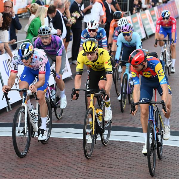 43e Profronde - Foto's Martin de Jong (www.fotopersburomartindejong.nl) | Wielrennen Surhuisterveen