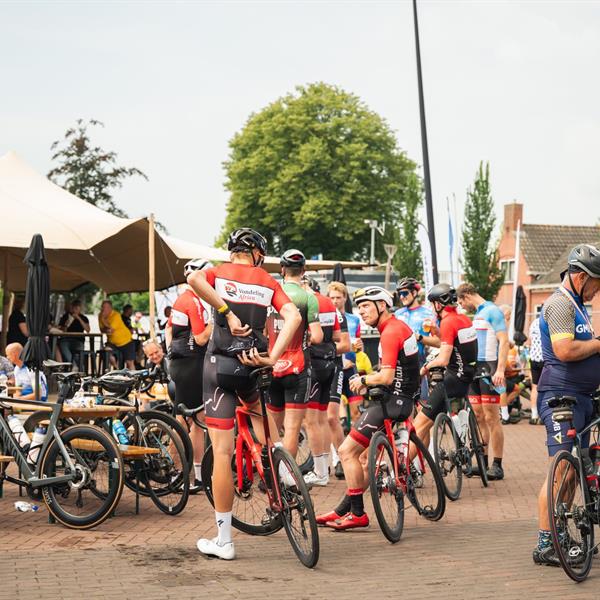 20e Pieter Weening Classic 2025 | Wielrennen Surhuisterveen