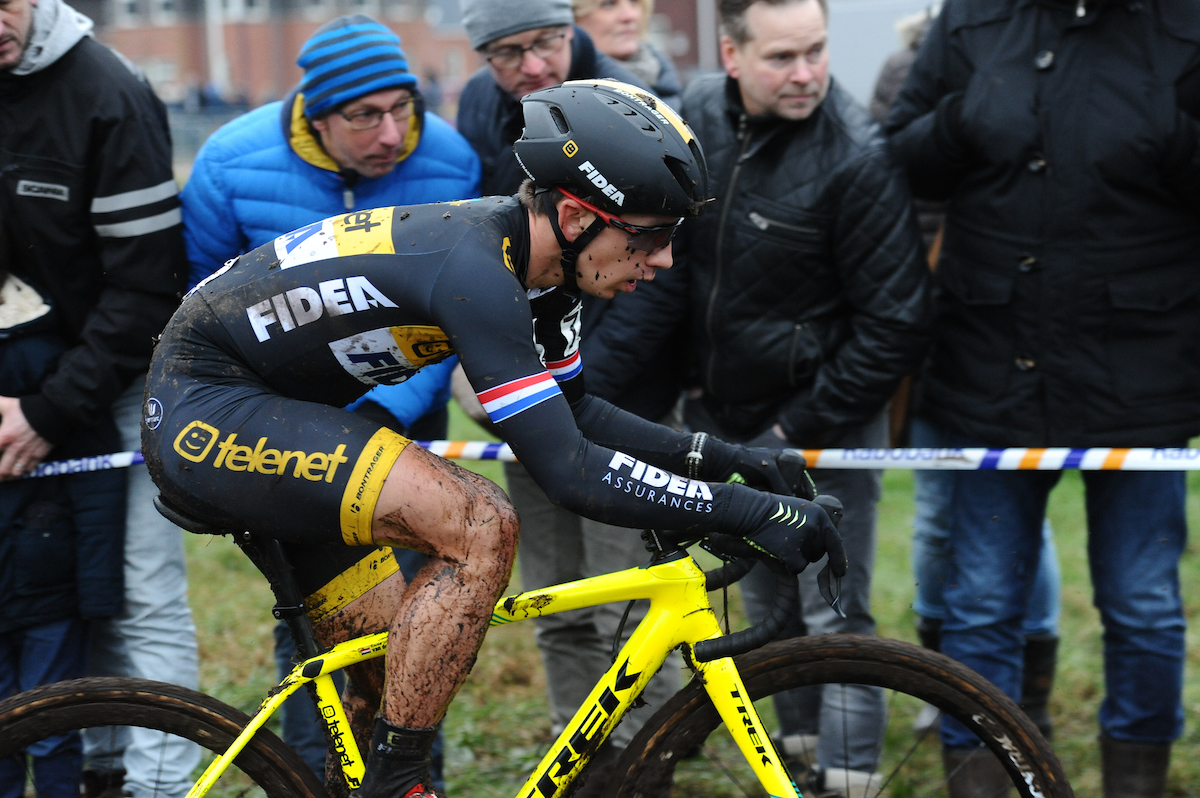 Veldrijder Lars van der Haar stopt aan het einde van het seizoen