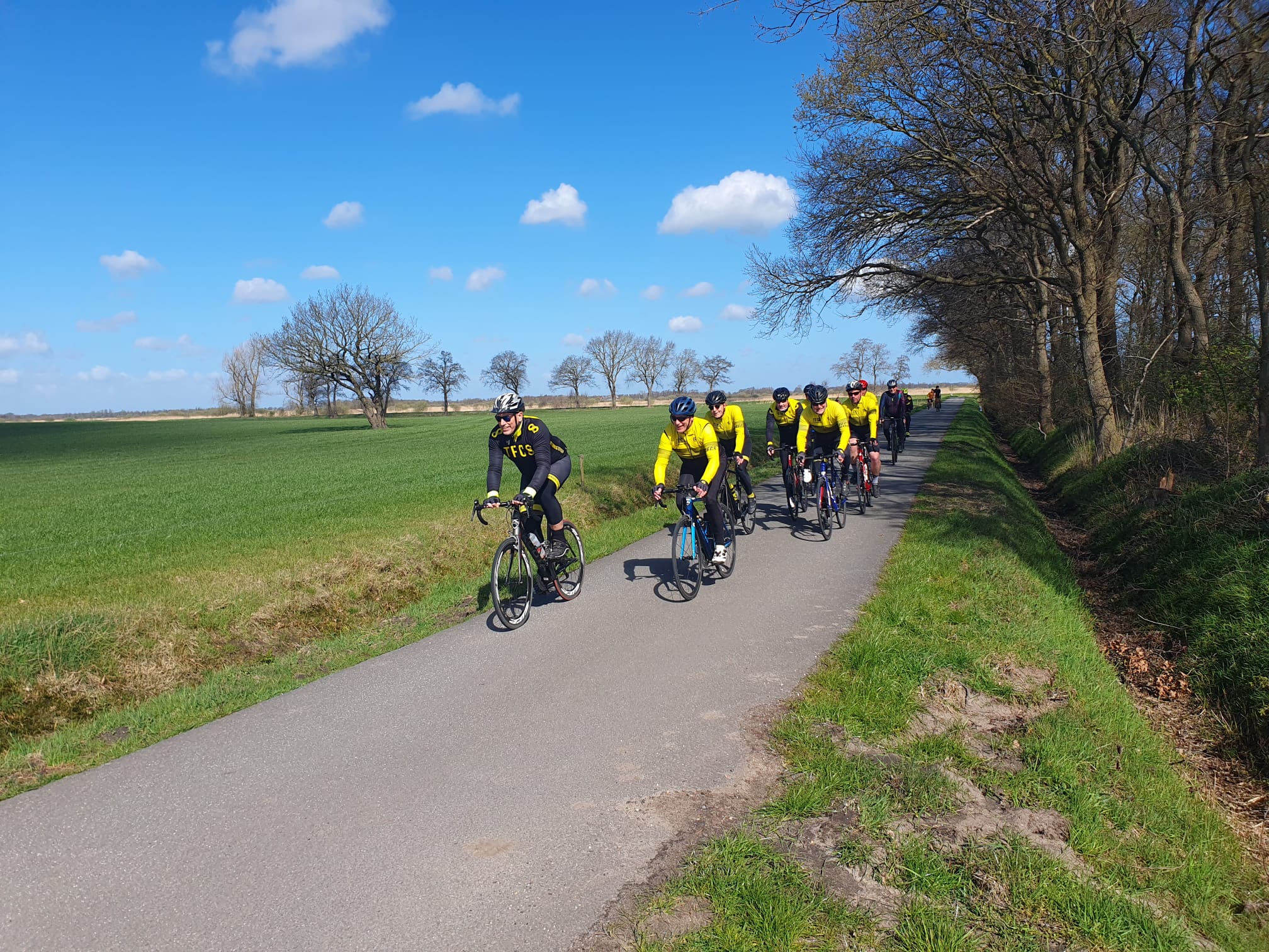 Lunchrit TFC Surhuisterveen in moai ritsje en lekker iten