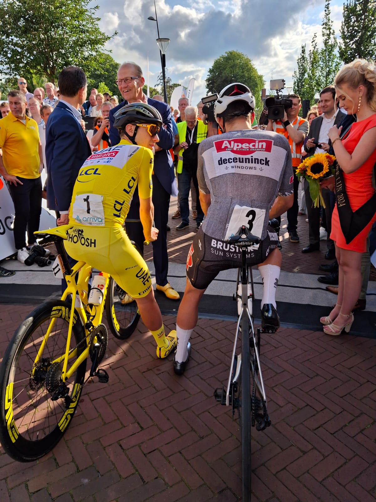 4 etappezeges en eindklassement voor Tadej Pogacar in Ronde van Romandië