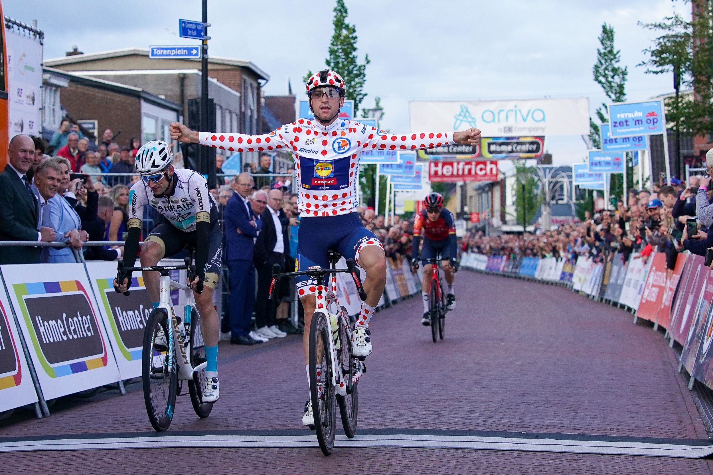 Ciconne wint Ridderronde Maastricht; Edoardo Affini langer bij Visma | Lease a Bike