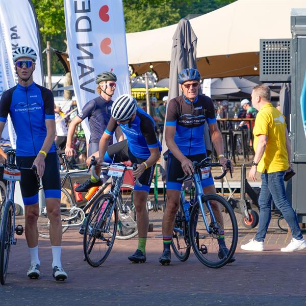 21e Pieter Weening Classic 2026 | Wielrennen Surhuisterveen