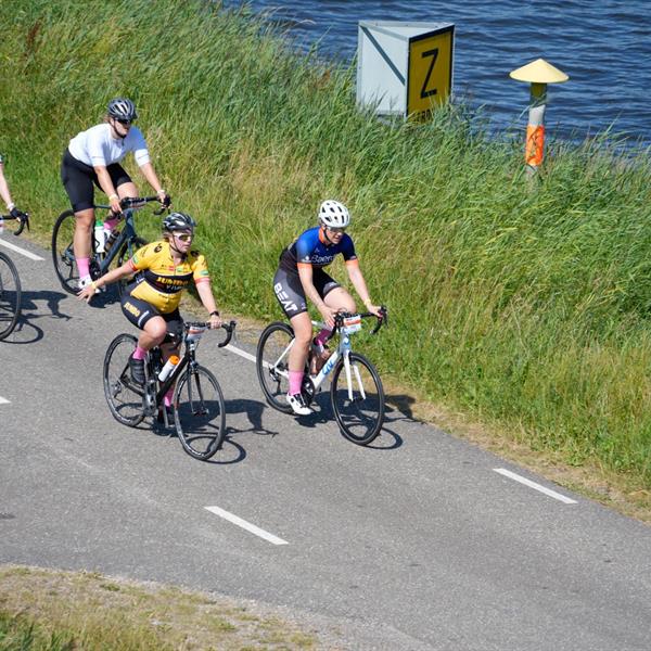 21e Pieter Weening Classic 2026 | Wielrennen Surhuisterveen
