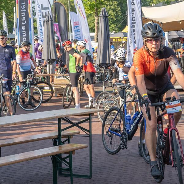 21e Pieter Weening Classic 2026 | Wielrennen Surhuisterveen