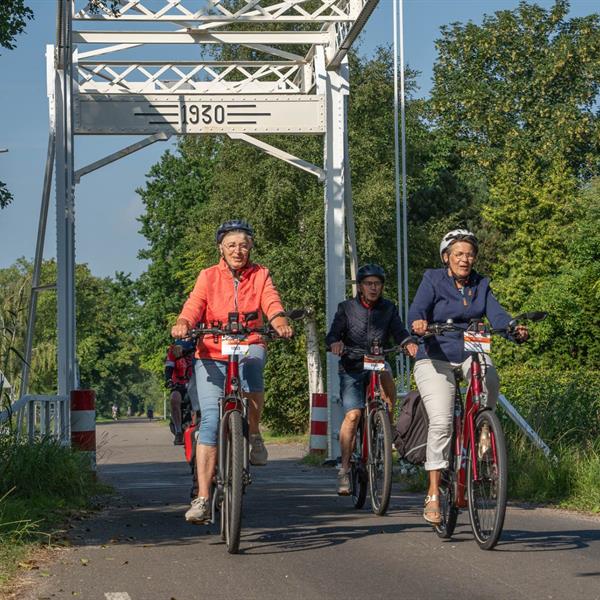 21e Pieter Weening Classic 2026 | Wielrennen Surhuisterveen