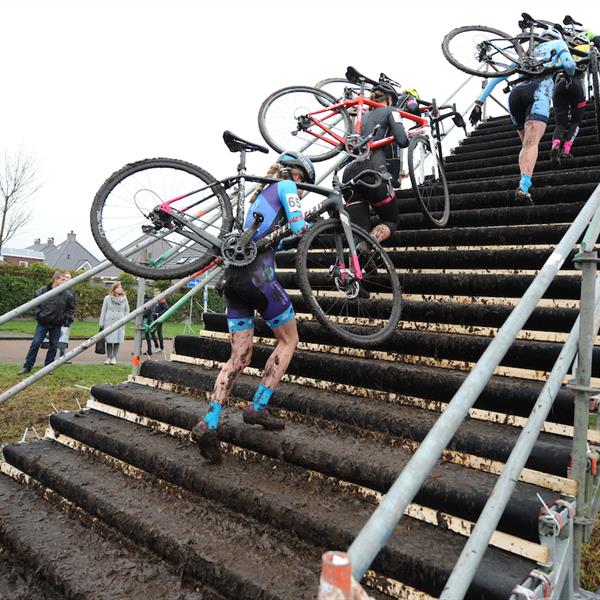 NK Veldrijden 13 januari 2018 | Wielrennen Surhuisterveen