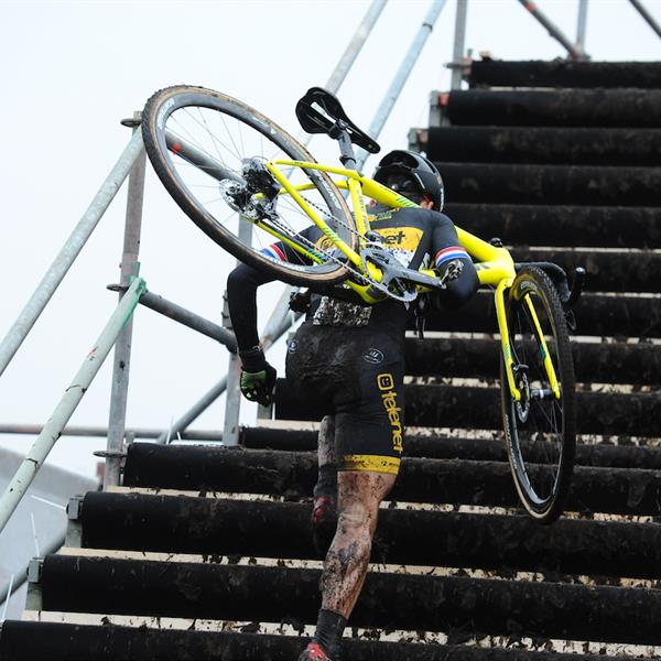 NK Veldrijden 14 januari 2018 | Wielrennen Surhuisterveen