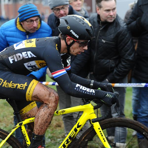 NK Veldrijden 14 januari 2018 | Wielrennen Surhuisterveen
