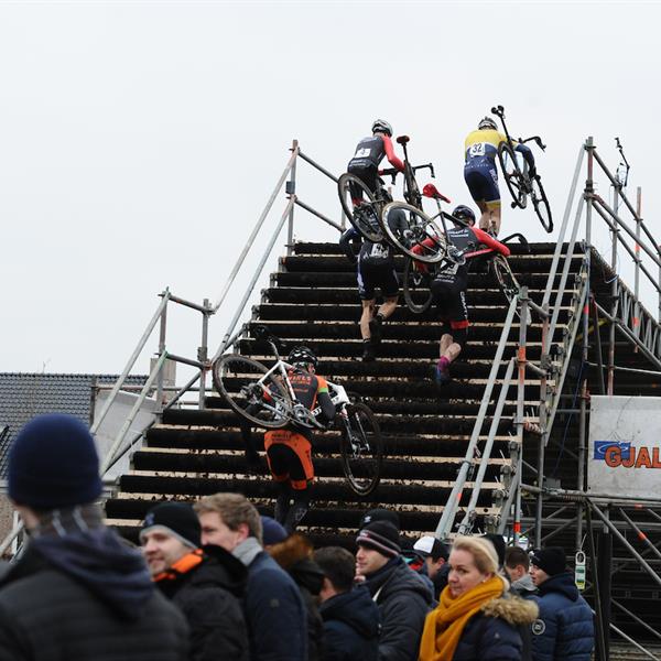 NK Veldrijden 14 januari 2018 | Wielrennen Surhuisterveen