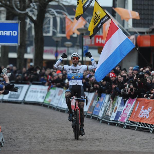 NK Veldrijden 14 januari 2018 | Wielrennen Surhuisterveen
