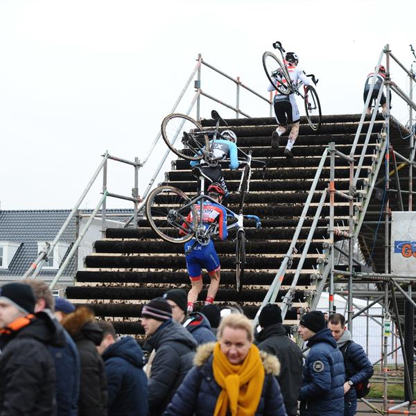 NK Veldrijden 14 januari 2018 | Wielrennen Surhuisterveen